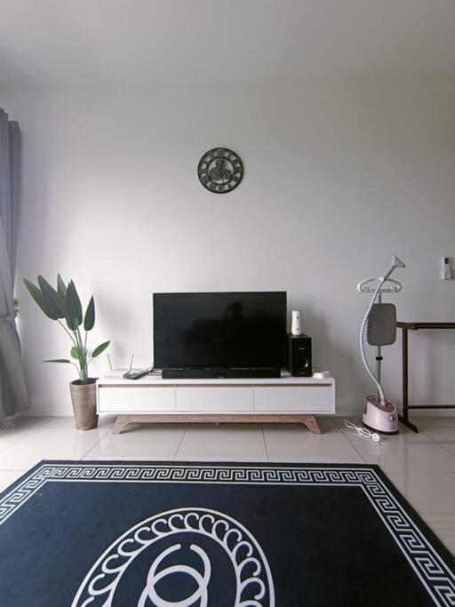 The Clio 2 Residences, Beside Ioi City Mall, Opposite Hospital Serdang, Beside Uniteen And Upm, Putrajaya Buitenkant foto