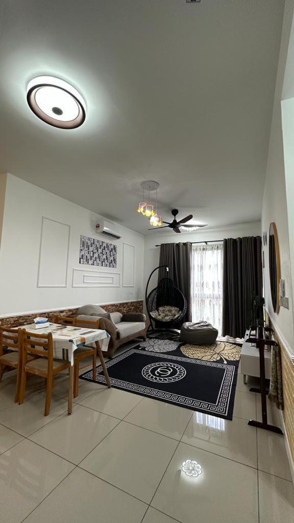 The Clio 2 Residences, Beside Ioi City Mall, Opposite Hospital Serdang, Beside Uniteen And Upm, Putrajaya Buitenkant foto
